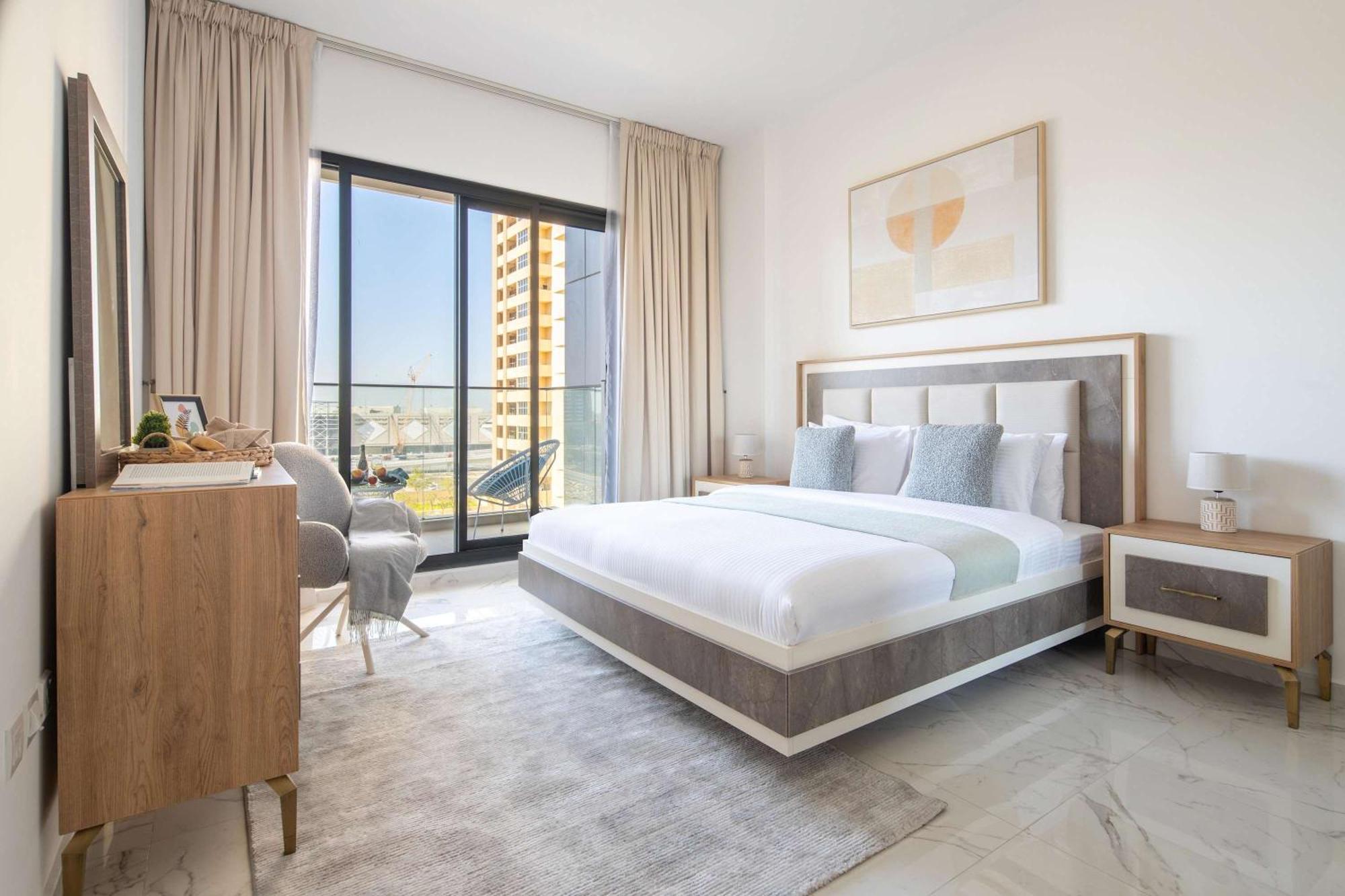 Apartment Frank Porter - Golden Dream Tower *