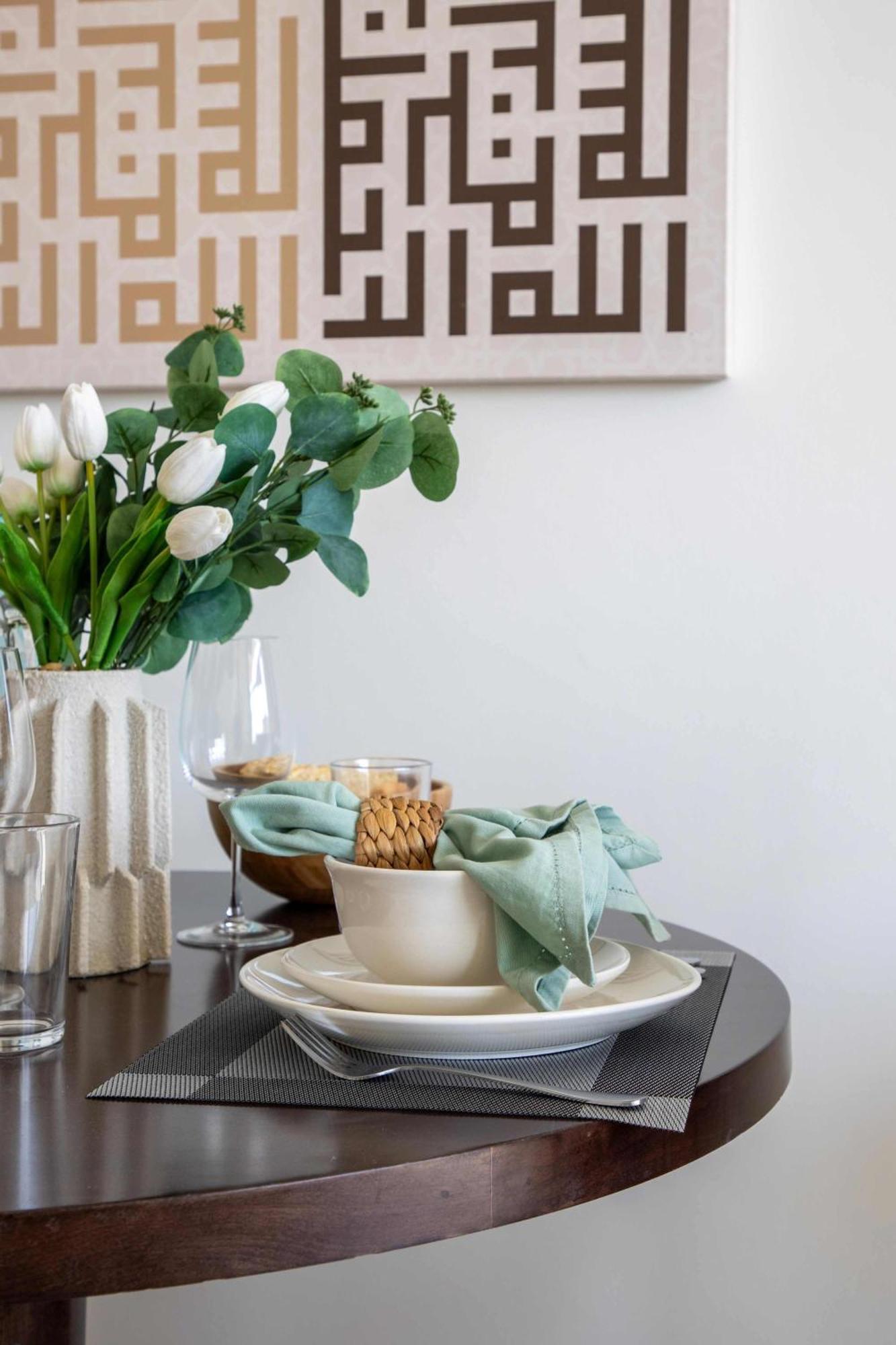 Frank Porter - Damac Ghalia * Dubai