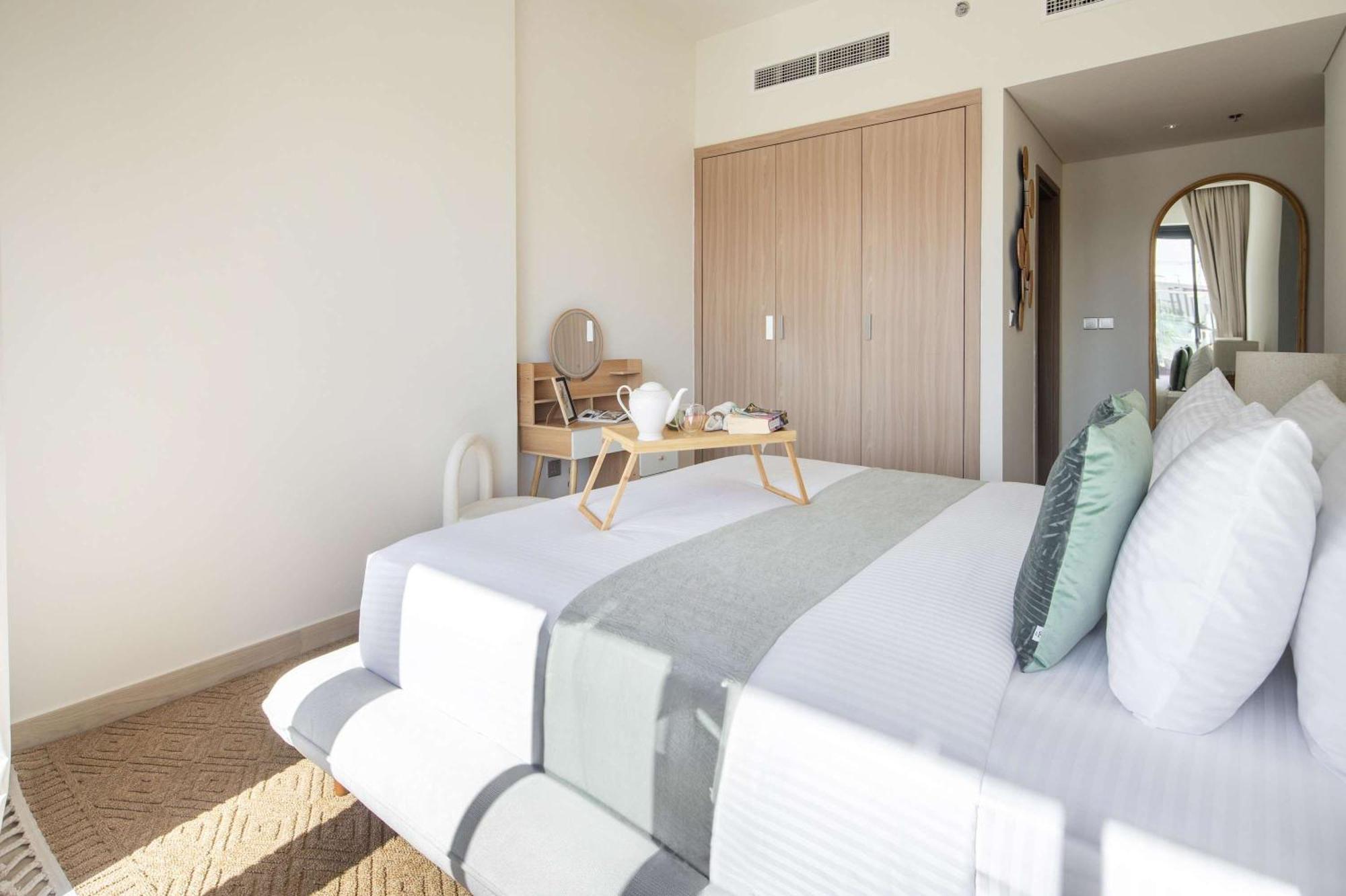 Frank Porter - Azizi Riviera 45 Apartment