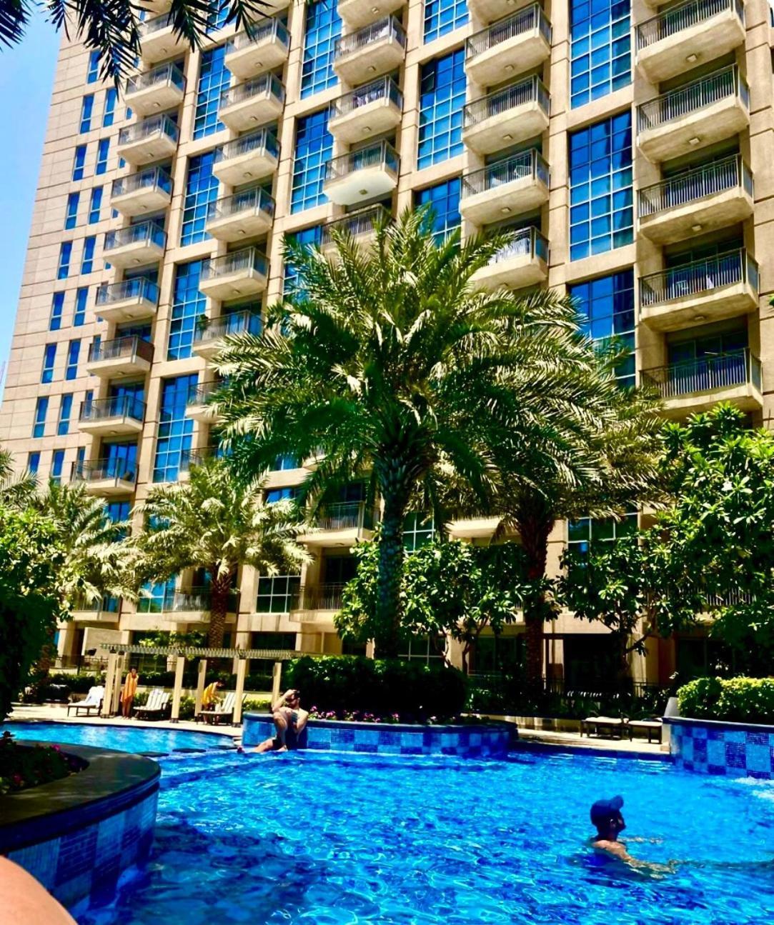 Hospedagem domiciliar Exceptional Master - Near And Overlooking Burj Khalifa - Host Has Access To Living Space