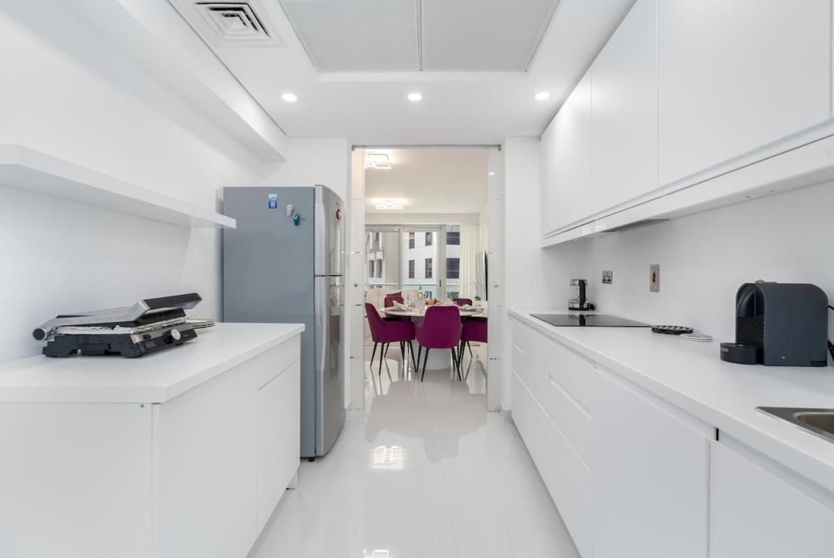 Apartment Stylish With Stunning View *