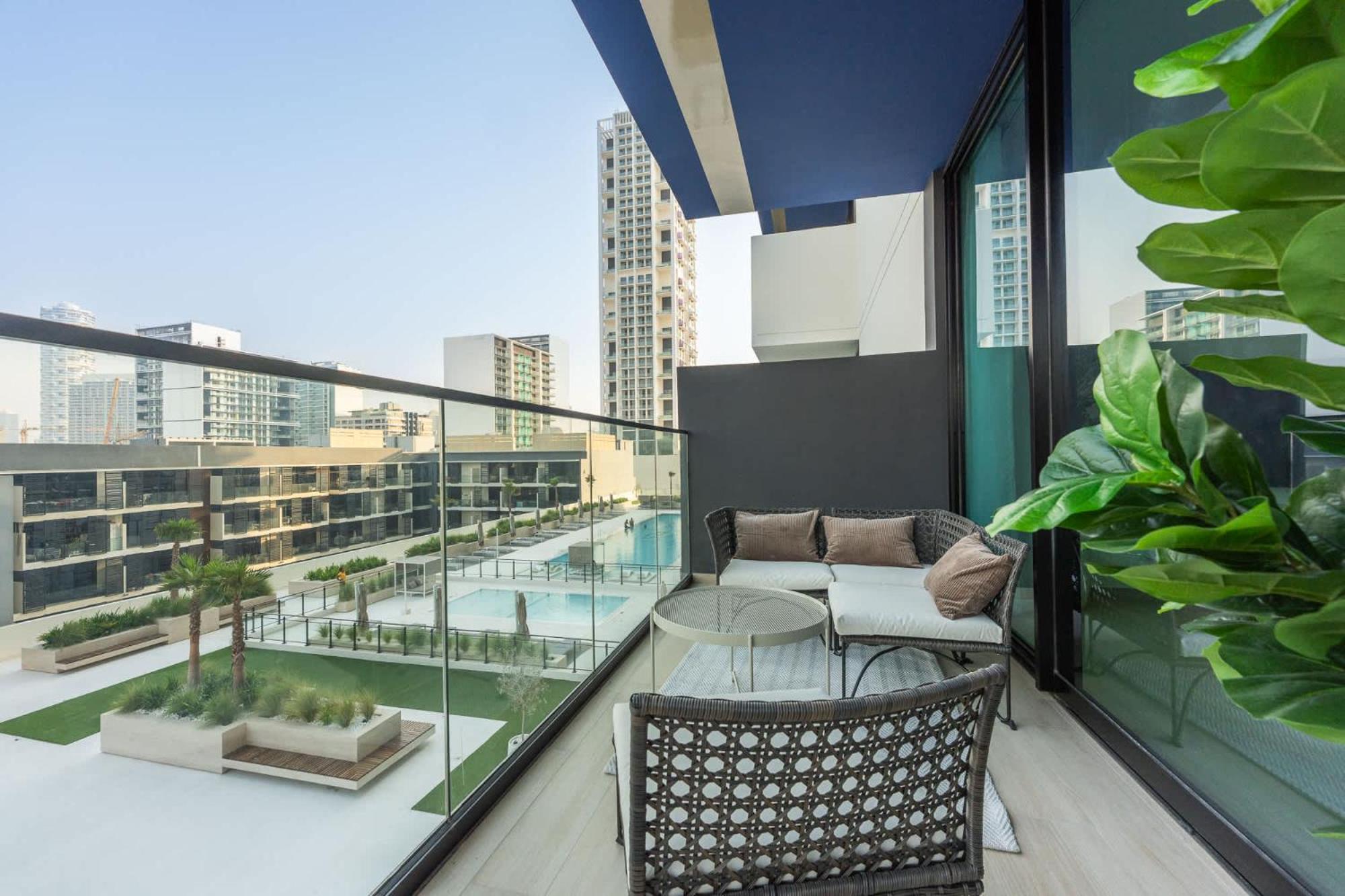 Apartment Awesome 1-bedroom Perfect For 4 In Jvc Near To Miracle Garden Dubai