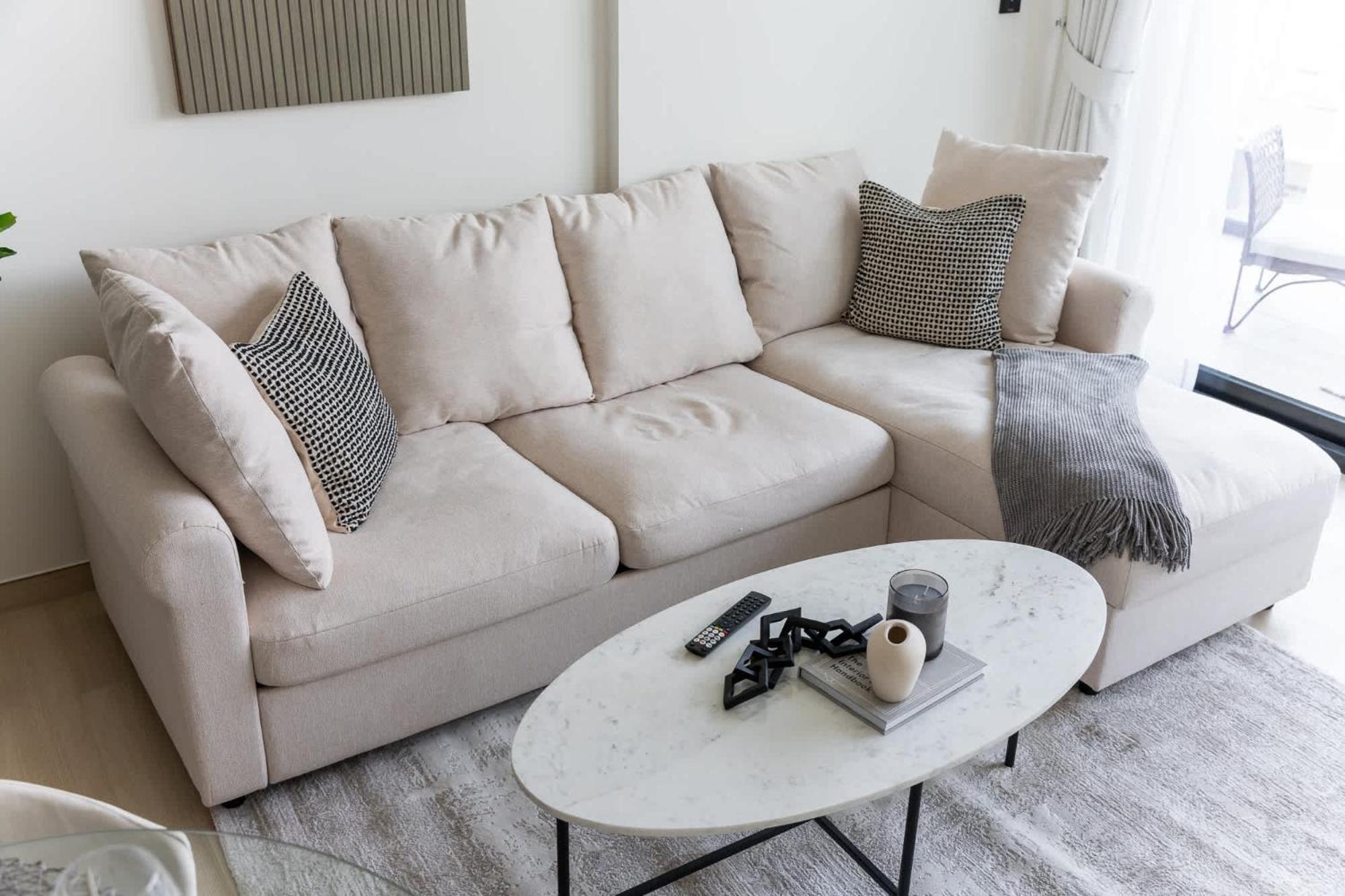 Awesome 1-bedroom Perfect For 4 In Jvc Near To Miracle Garden Dubai