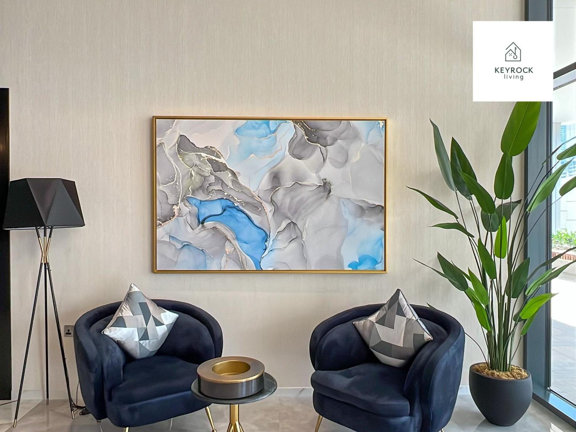 Luxurious Zada Tower Retreat By Keyrock Living