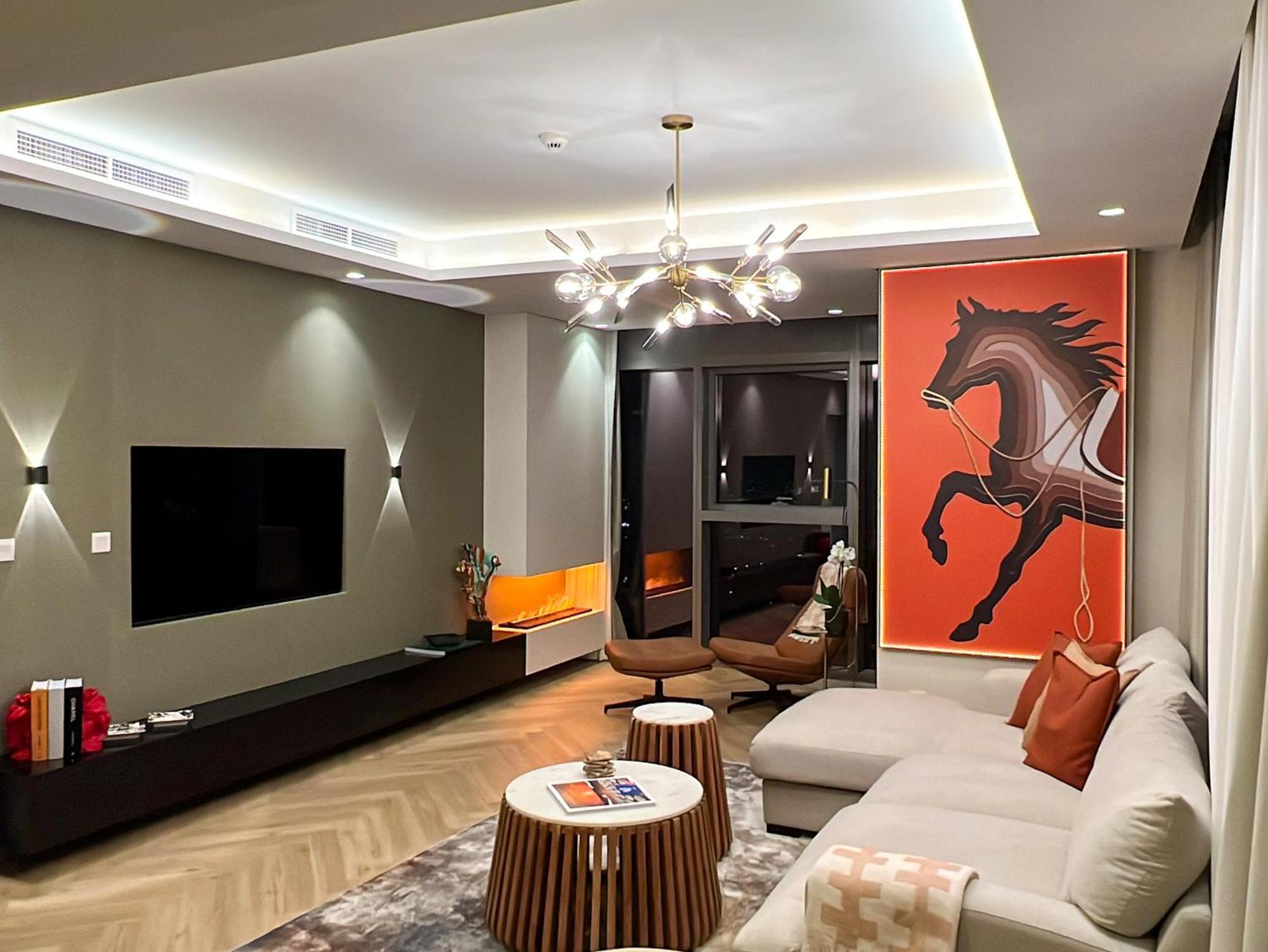 Keyrock Living - Skyline Escape At Paramount Apartment *