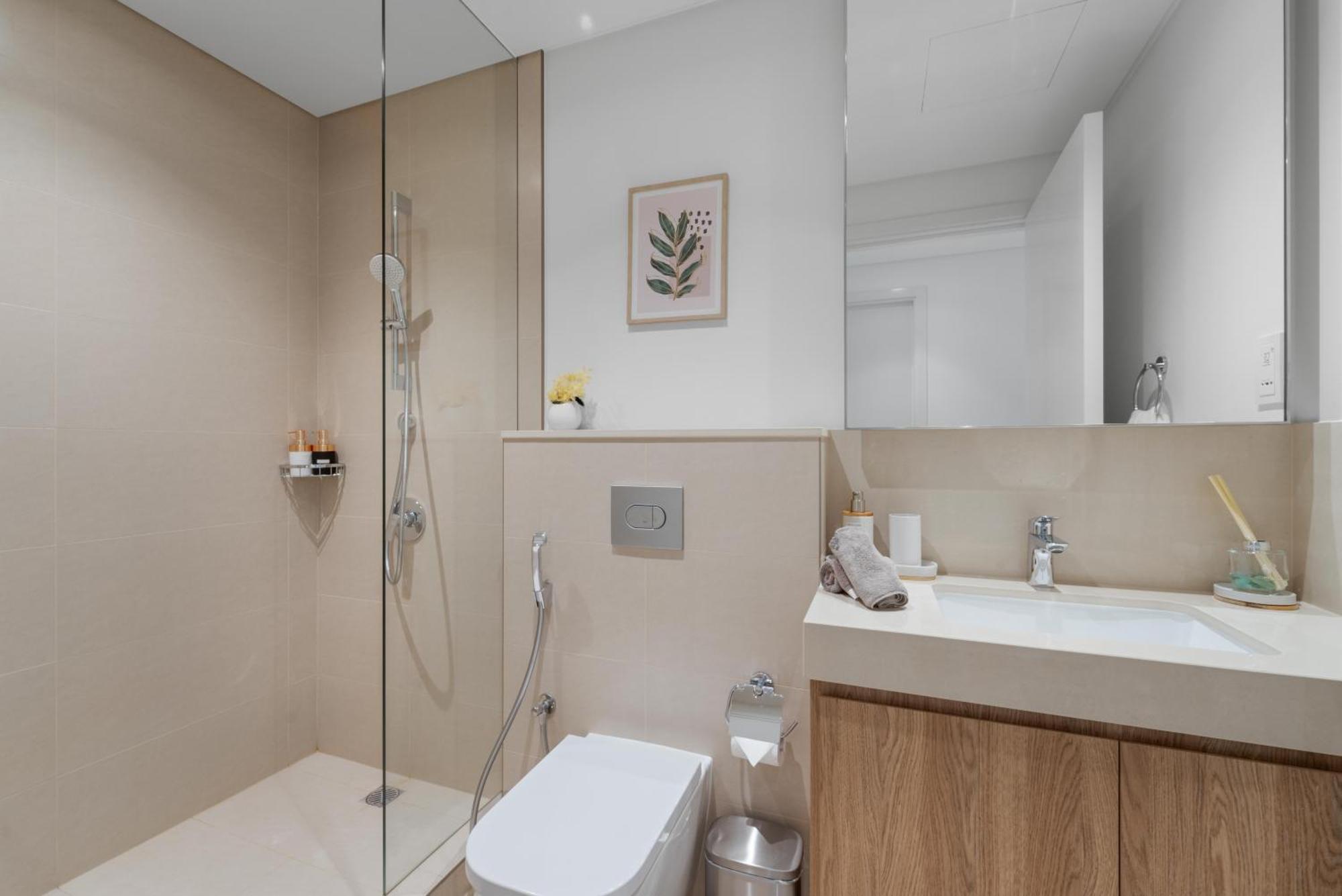 Apartment Amazing 2br Burj Khalifa View Steps Walk To Dubaimall