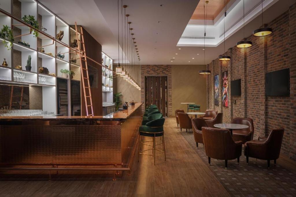 Paramount Midtown 2br With Burj Khalifa Views Apartamento