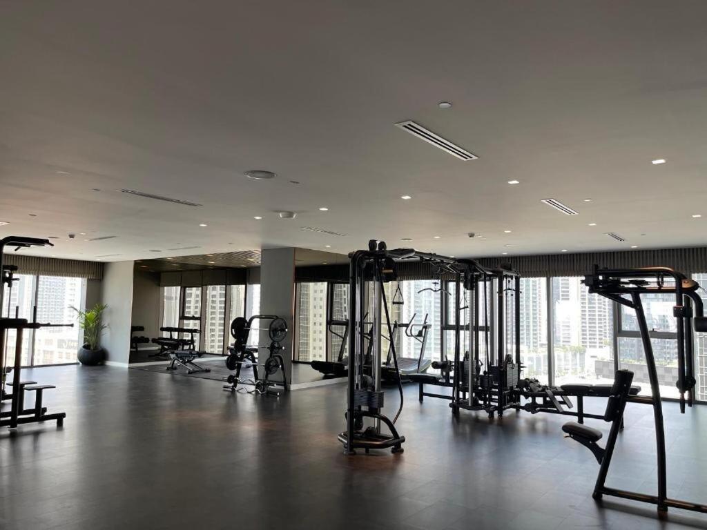 Paramount Midtown 2br With Burj Khalifa Views Apartamento