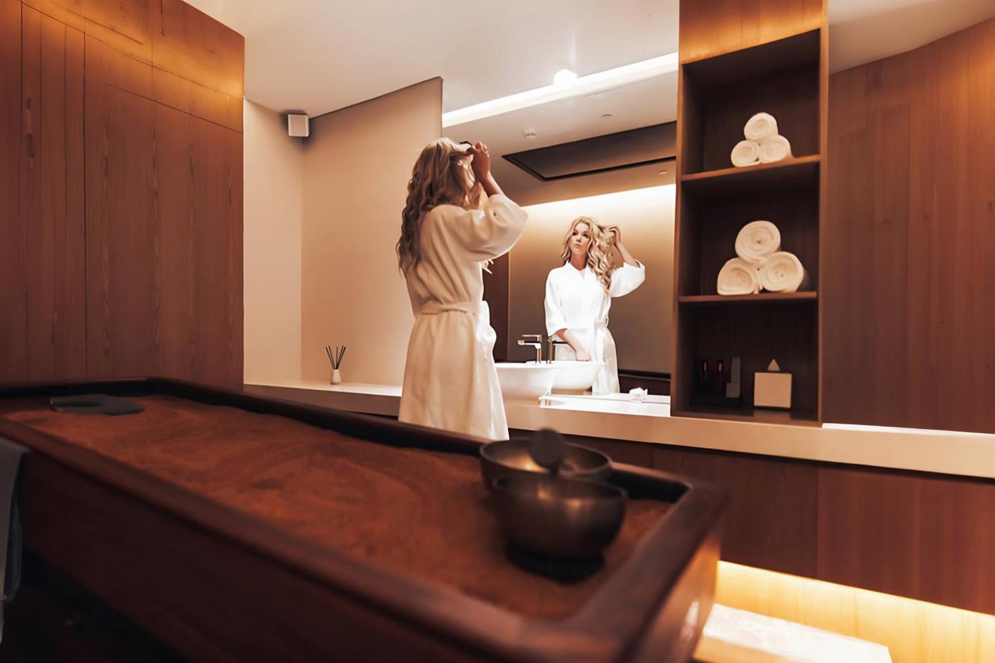 Five Jumeirah Village Hotel 5*