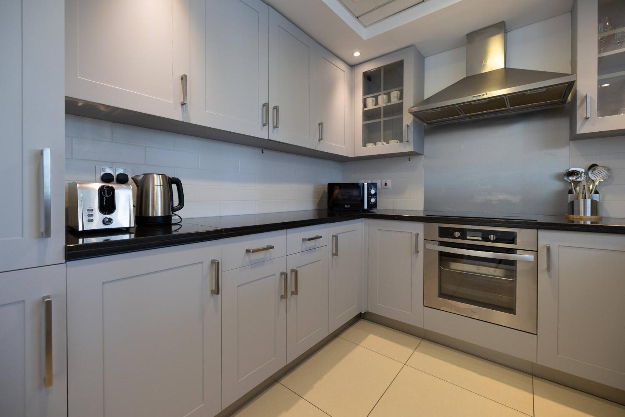 Signature Burj Khalifa View Residence Apartment Dubai