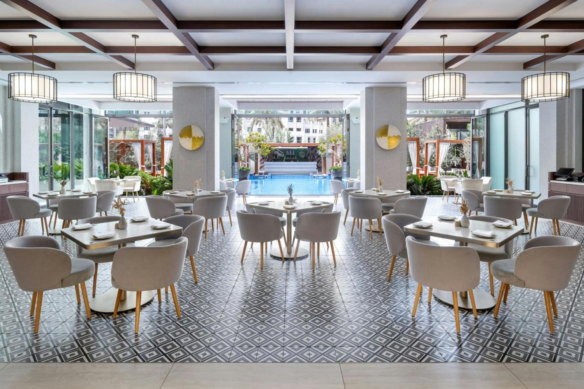 Boulevard, Autograph Collection Hotel 4*