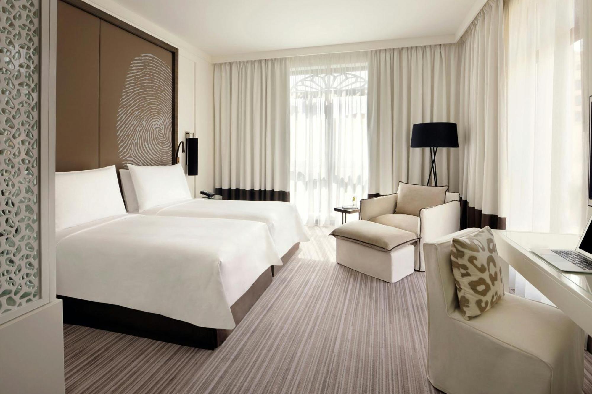Boulevard, Autograph Collection 4* Dubai