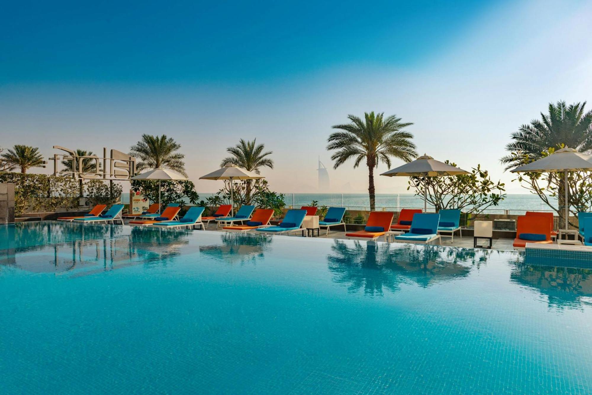 Aloft Palm Jumeirah 4*