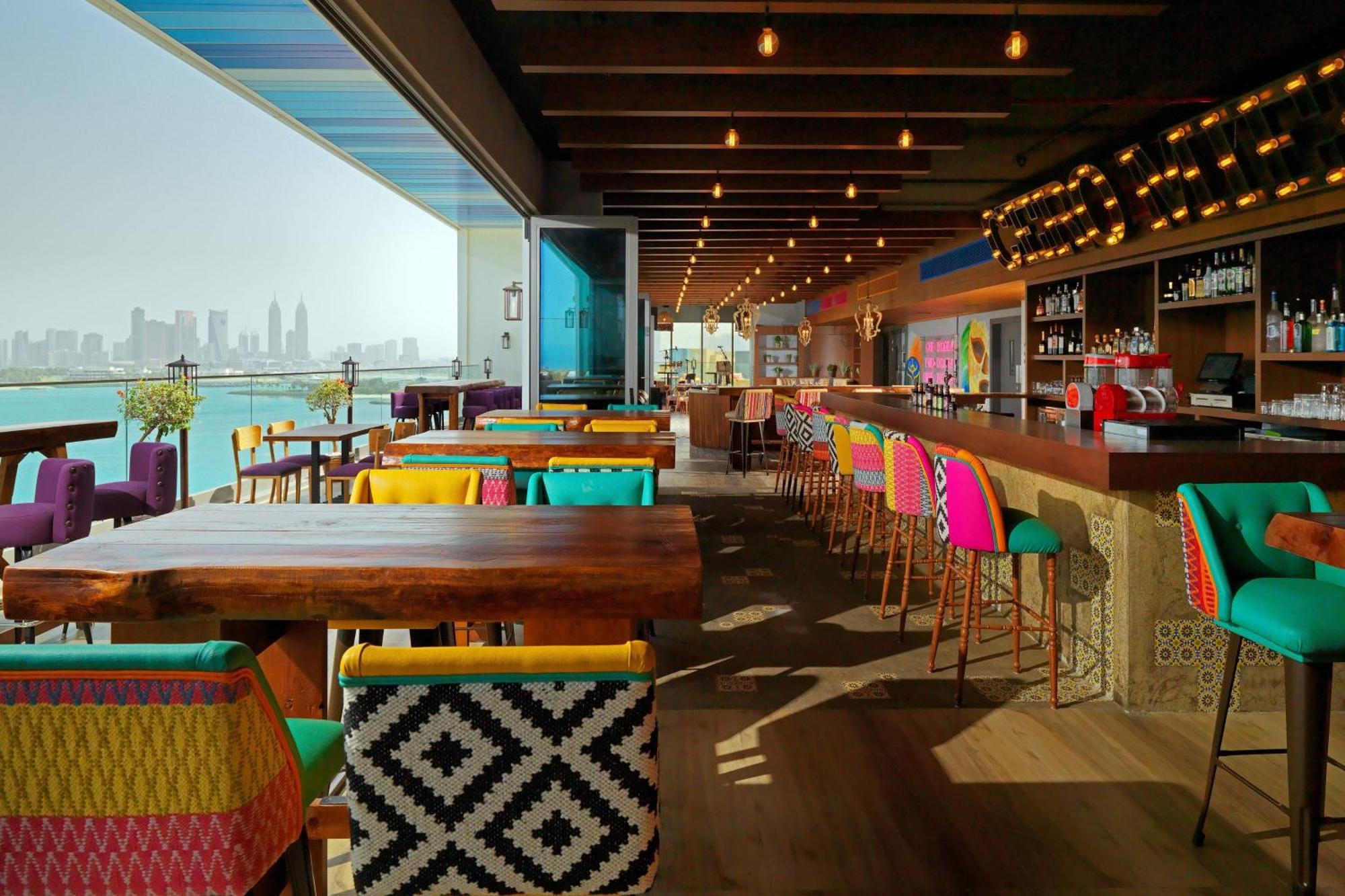 Aloft Palm Jumeirah Resort Dubai