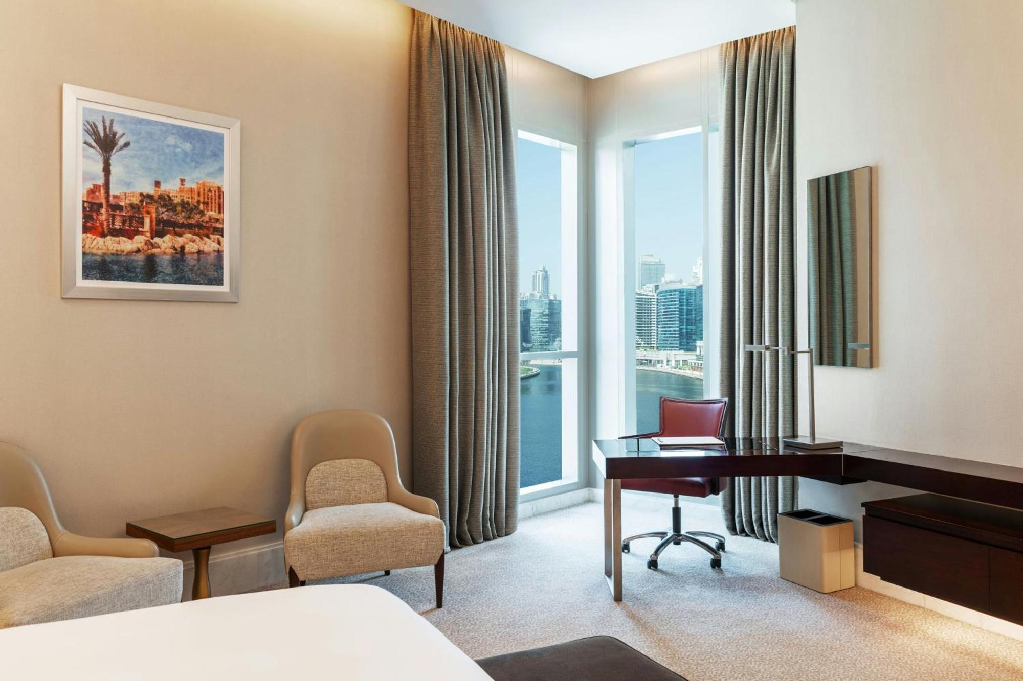 Hotel Renaissance Business Bay Hotel, Dubai