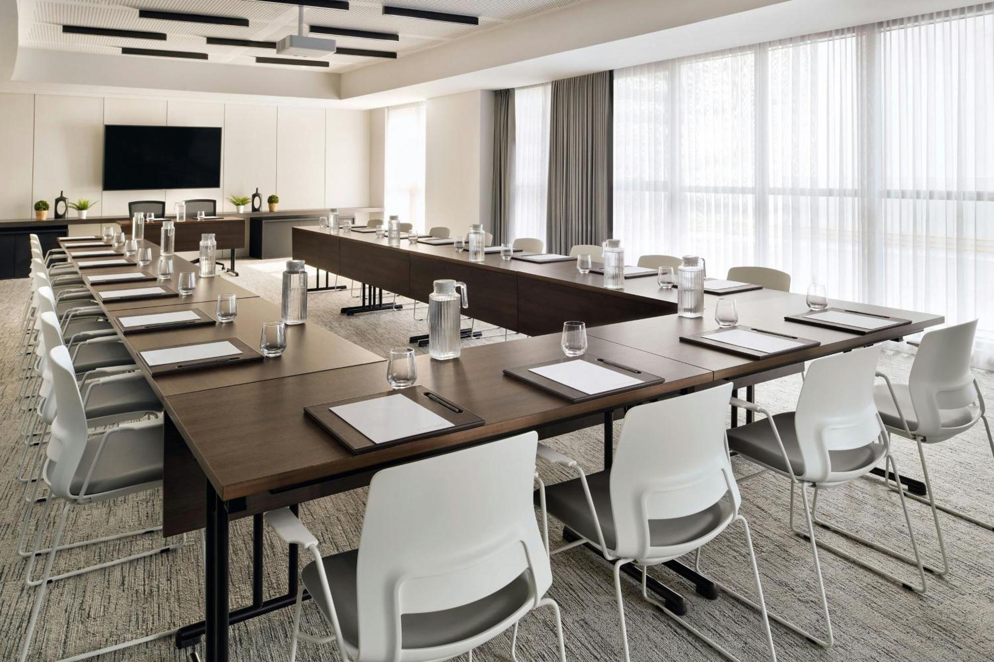 Courtyard By Marriott World Trade Centre,