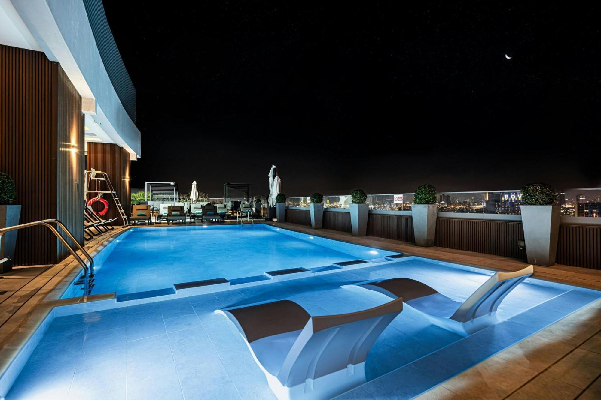 Courtyard By Marriott World Trade Centre, Hotel 4*