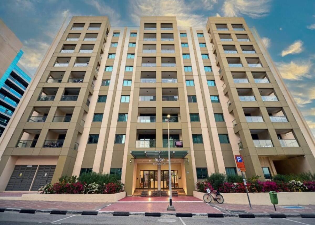 Modern Living Nestle With1bedroom- Full Kitchen Dubai