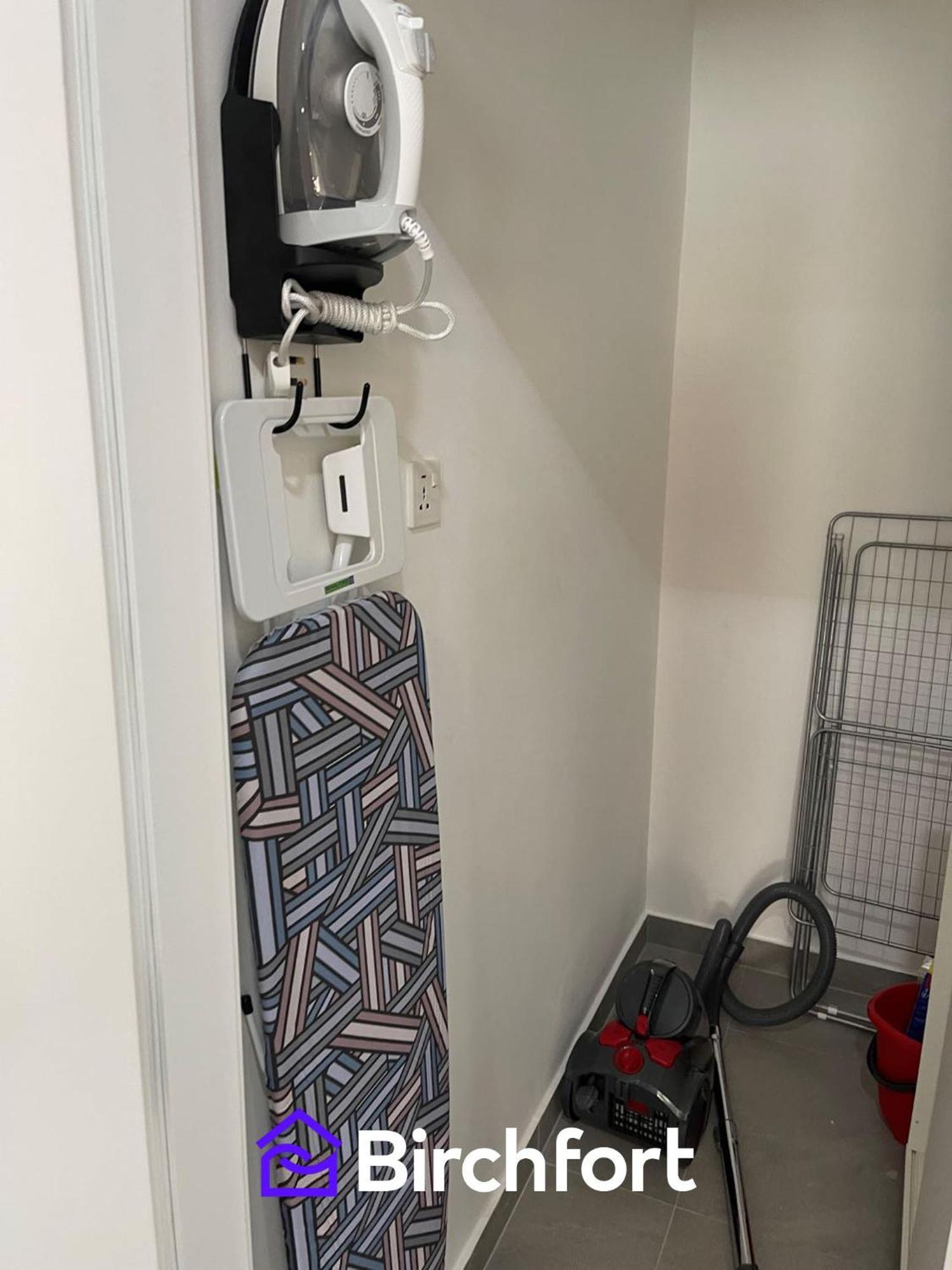 Birchfort - Newly Renovated Unique 1 Bedroom Daire *