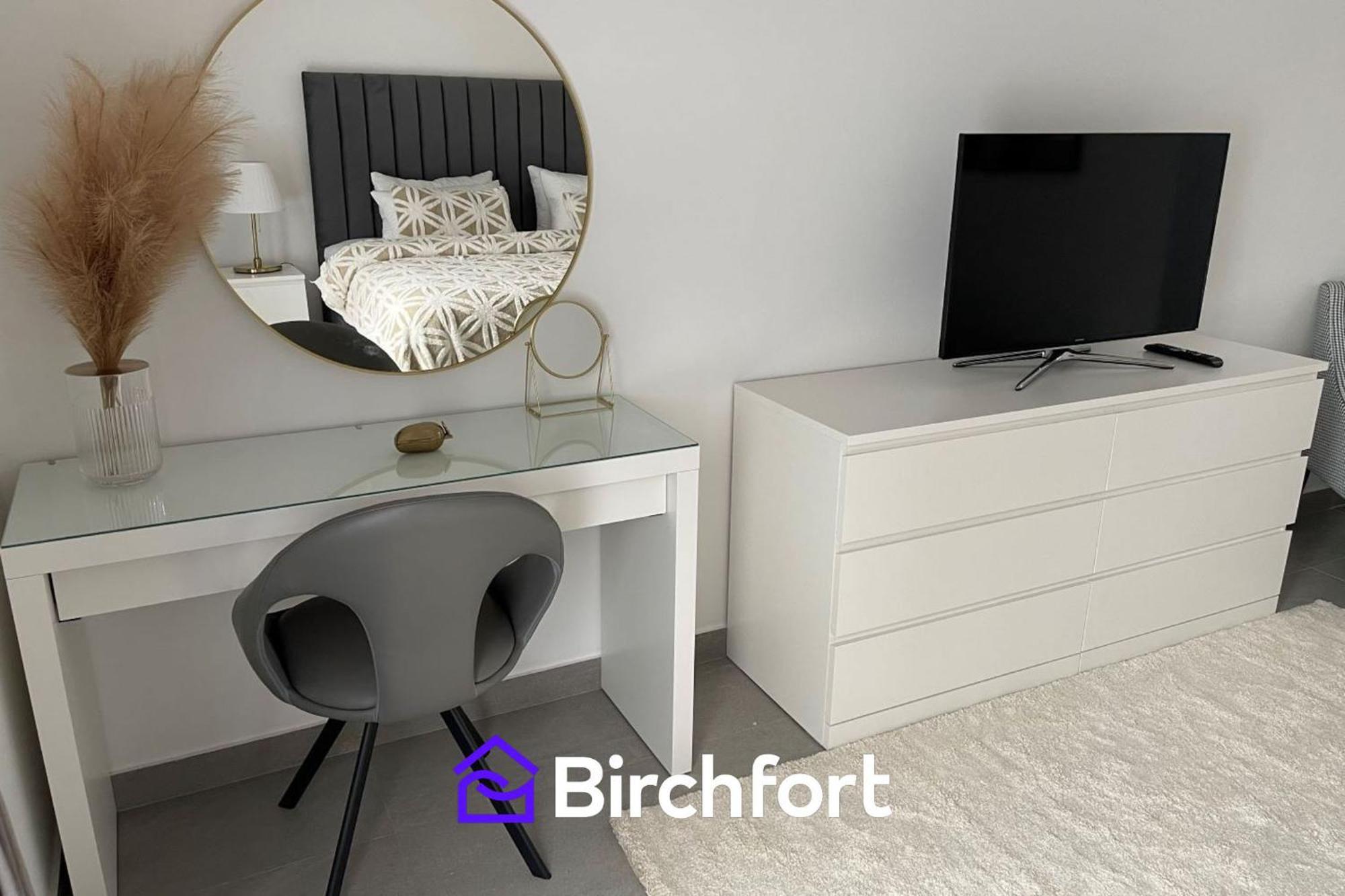 Birchfort - Newly Renovated Unique 1 Bedroom