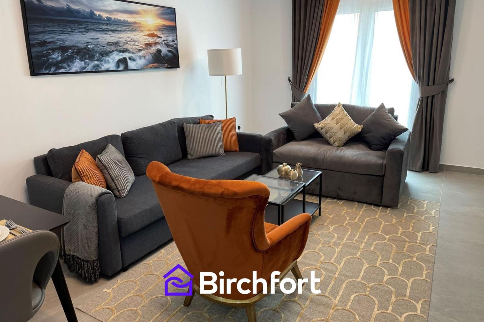 Birchfort - Newly Renovated Unique 1 Bedroom Daire