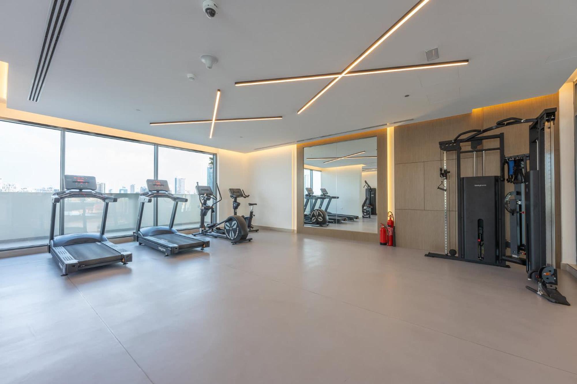 Sleek In Jumeirah Village Triangle Apartment *