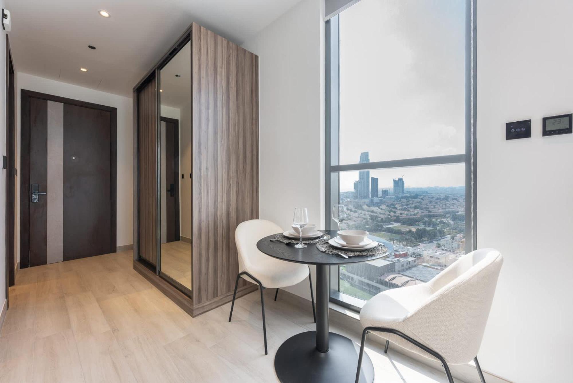 Apartment Sleek In Jumeirah Village Triangle *