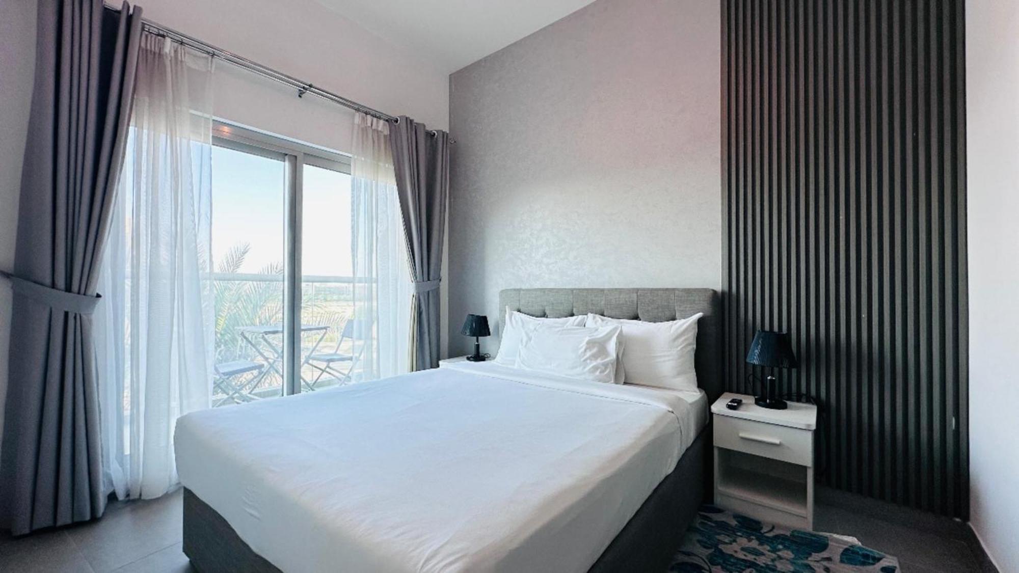 Dancenter Retreat Sheikh Zayed Road Pansiyon