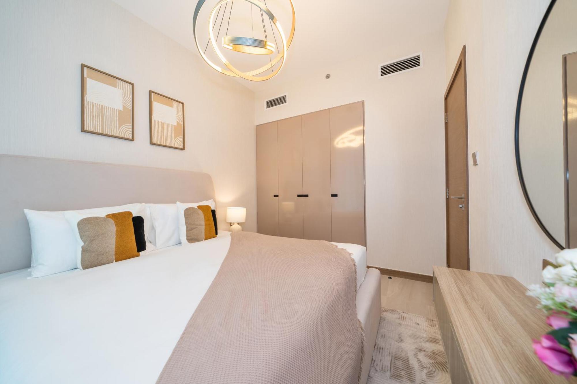 1br Missoni Masterpiece Elegant Living With Style Apartment