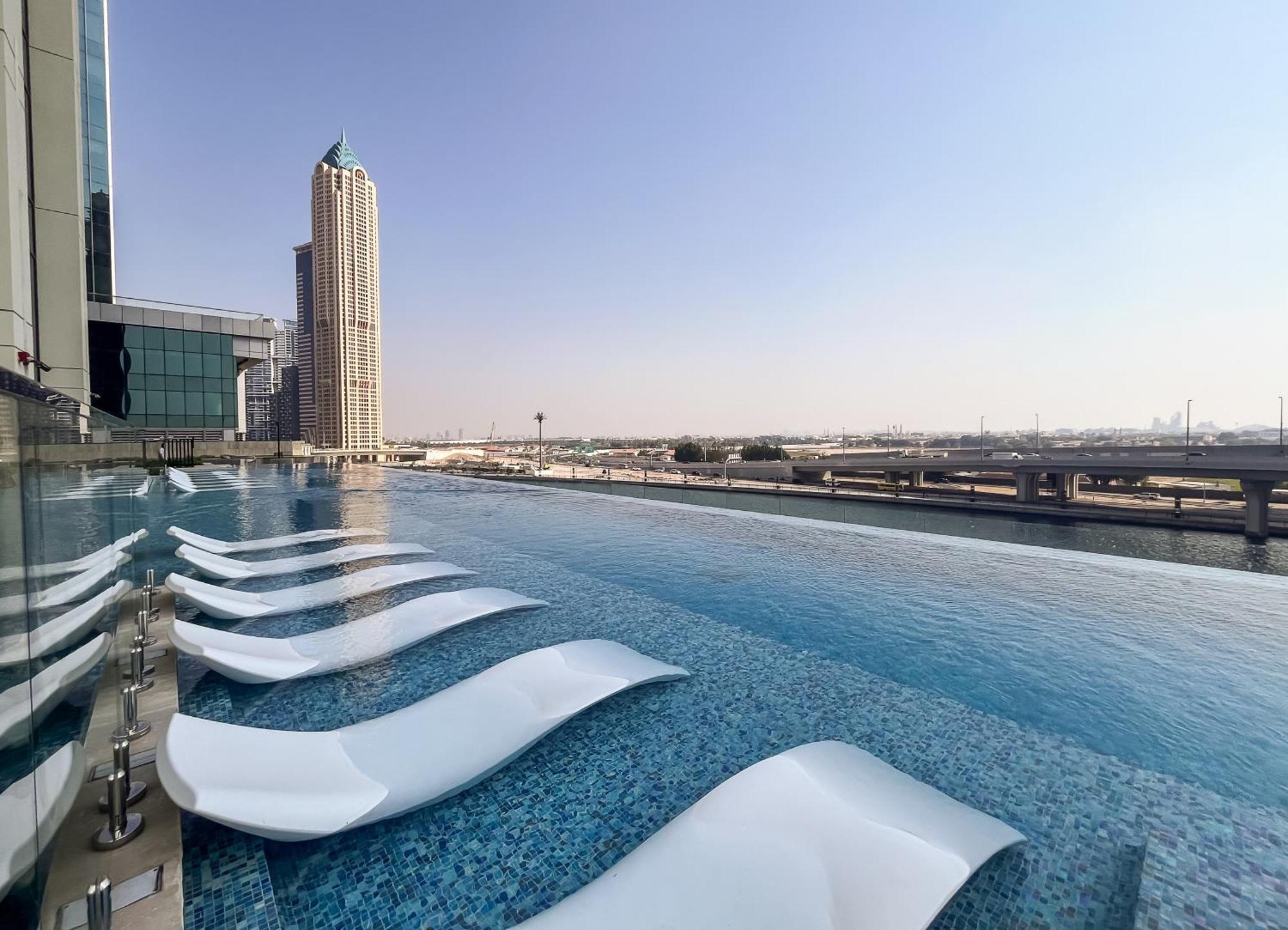 1br Missoni Masterpiece Elegant Living With Style Apartment Dubai