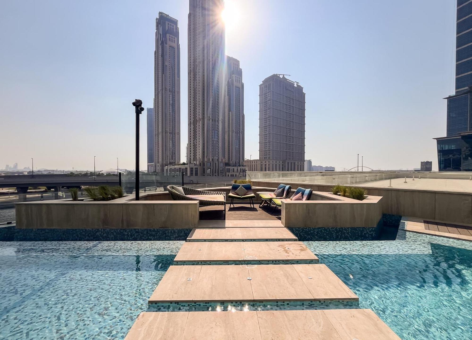 Apartment 1br Missoni Masterpiece Elegant Living With Style Dubai