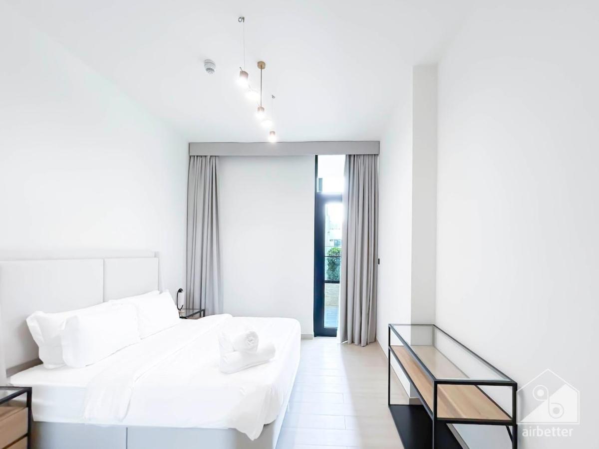 Deluxe 2-bedroom - Jvc Binghatti Emerald Apartment Dubai