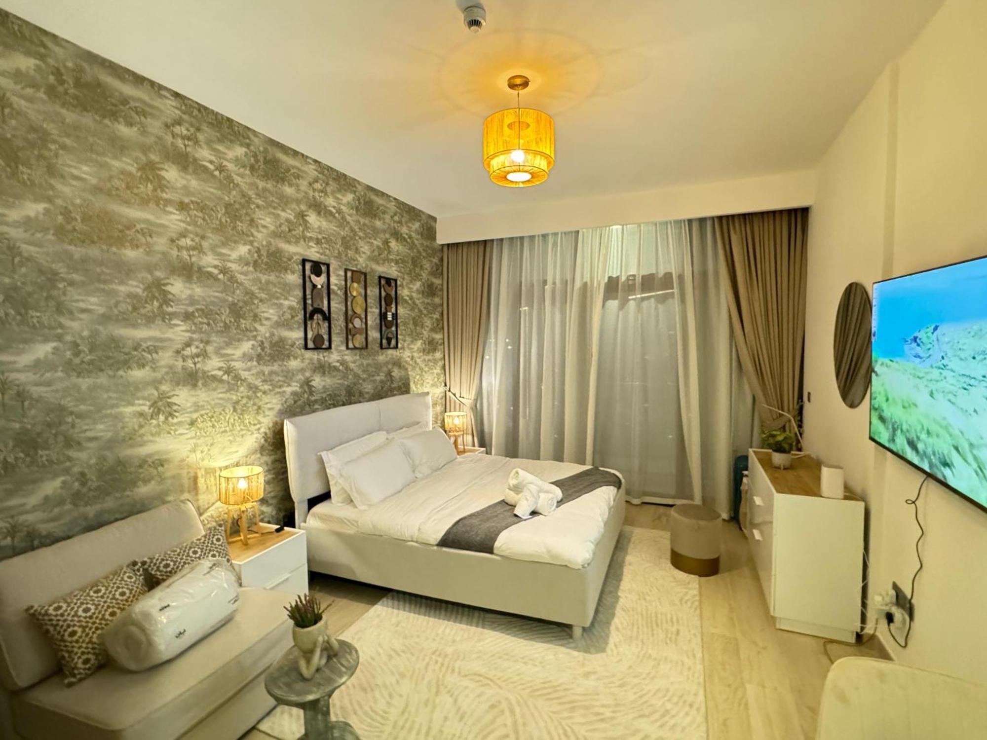 Dvr In Azizi Riviera Apartment *