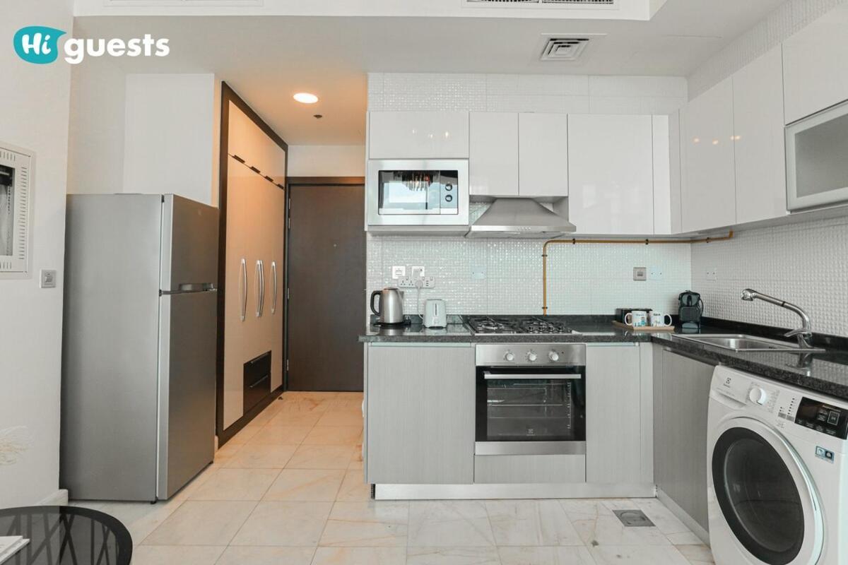 Higuests - Elegant Retreat In Business Bay * Dubai
