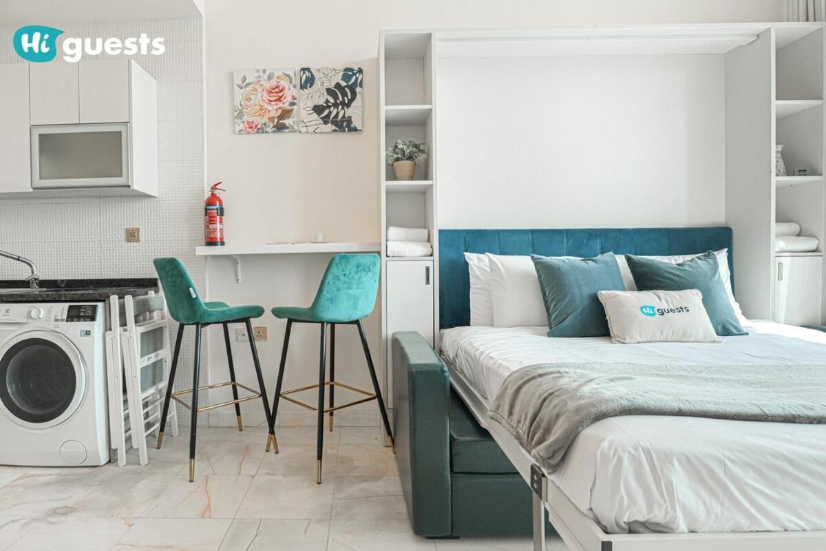 Higuests - Elegant Retreat In Business Bay Apartment *