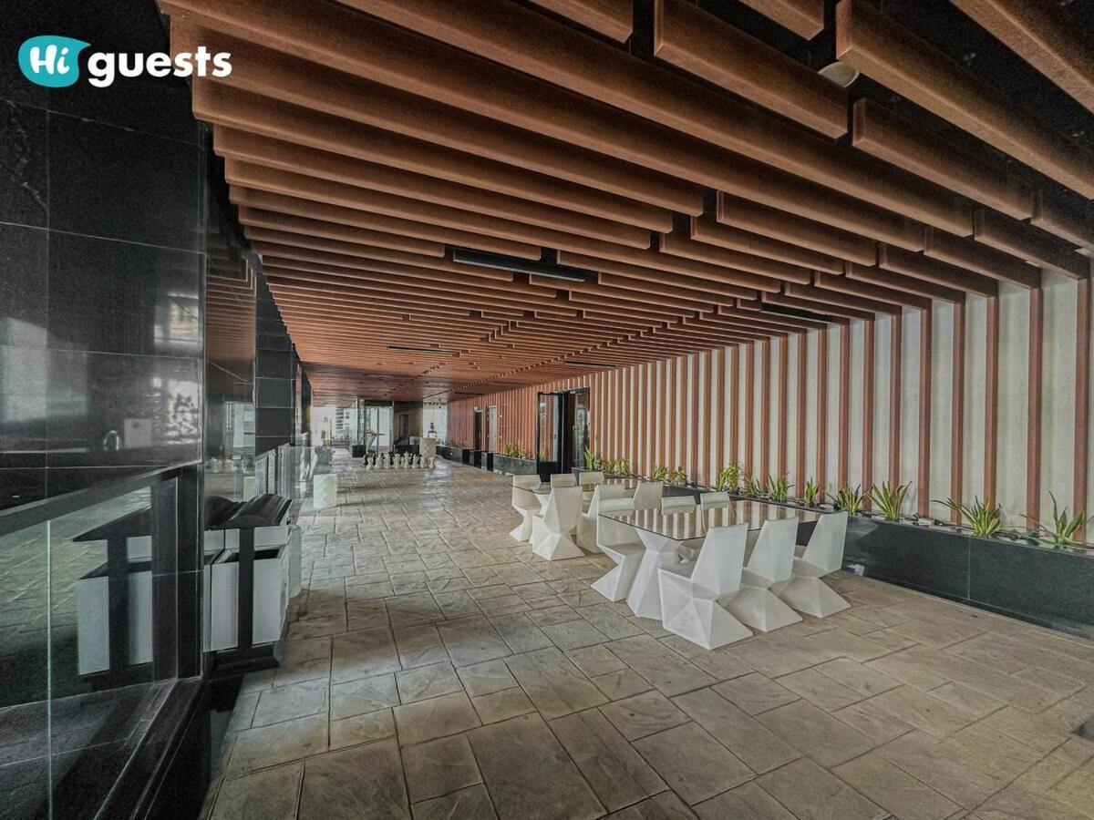 Higuests - Elegant Retreat In Business Bay *
