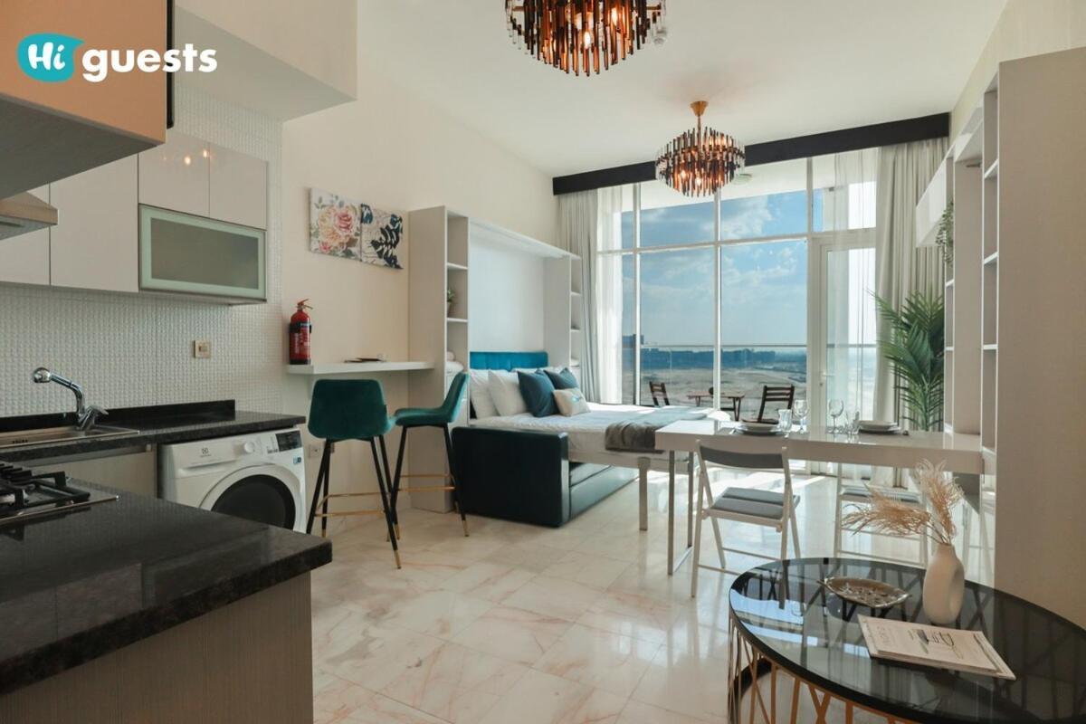 Higuests - Elegant Retreat In Business Bay