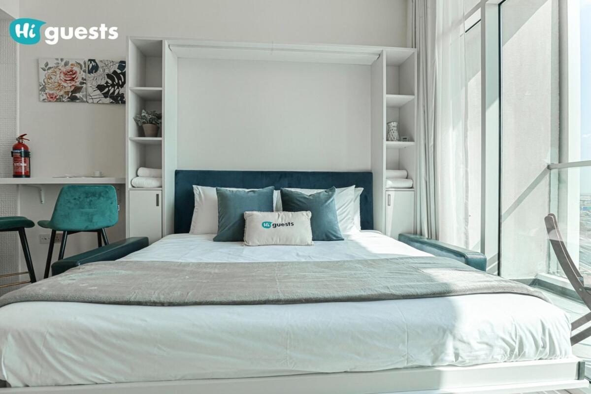 Higuests - Elegant Retreat In Business Bay