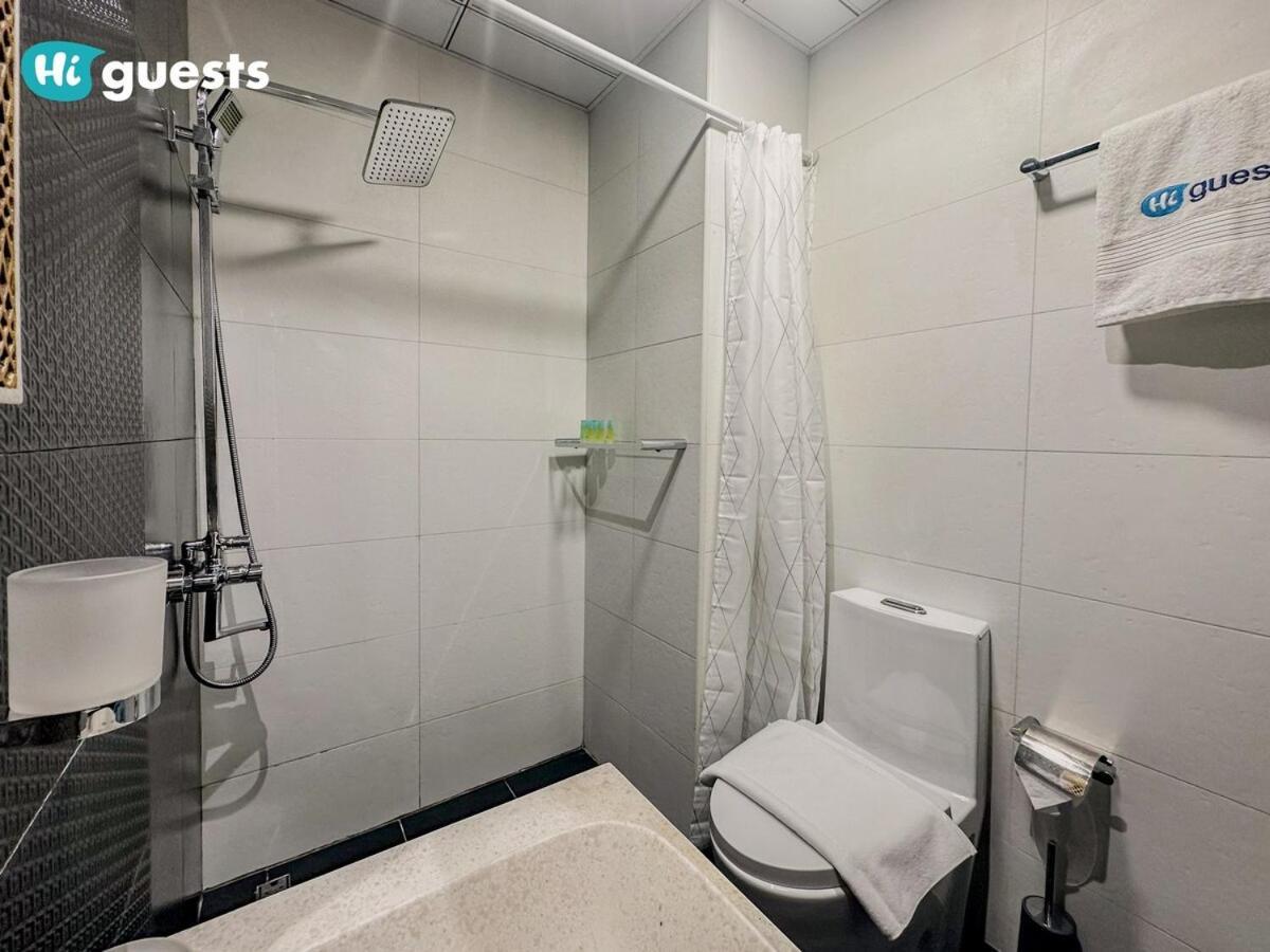 Higuests - Elegant Retreat In Business Bay Apartment Dubai