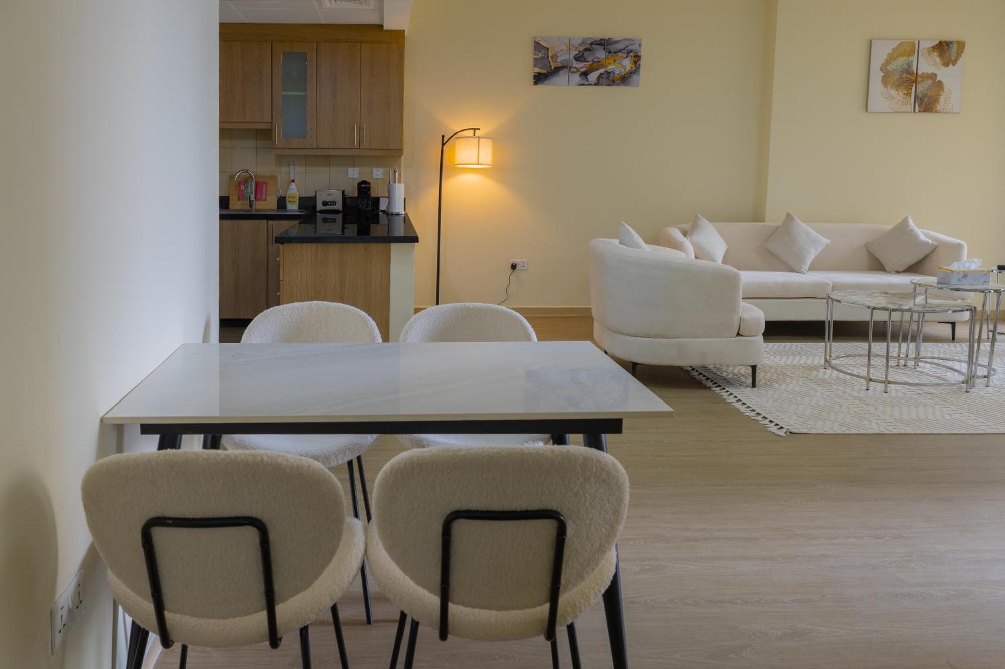 1br At Jumeirah Residences - Walking Distance To Apartment *