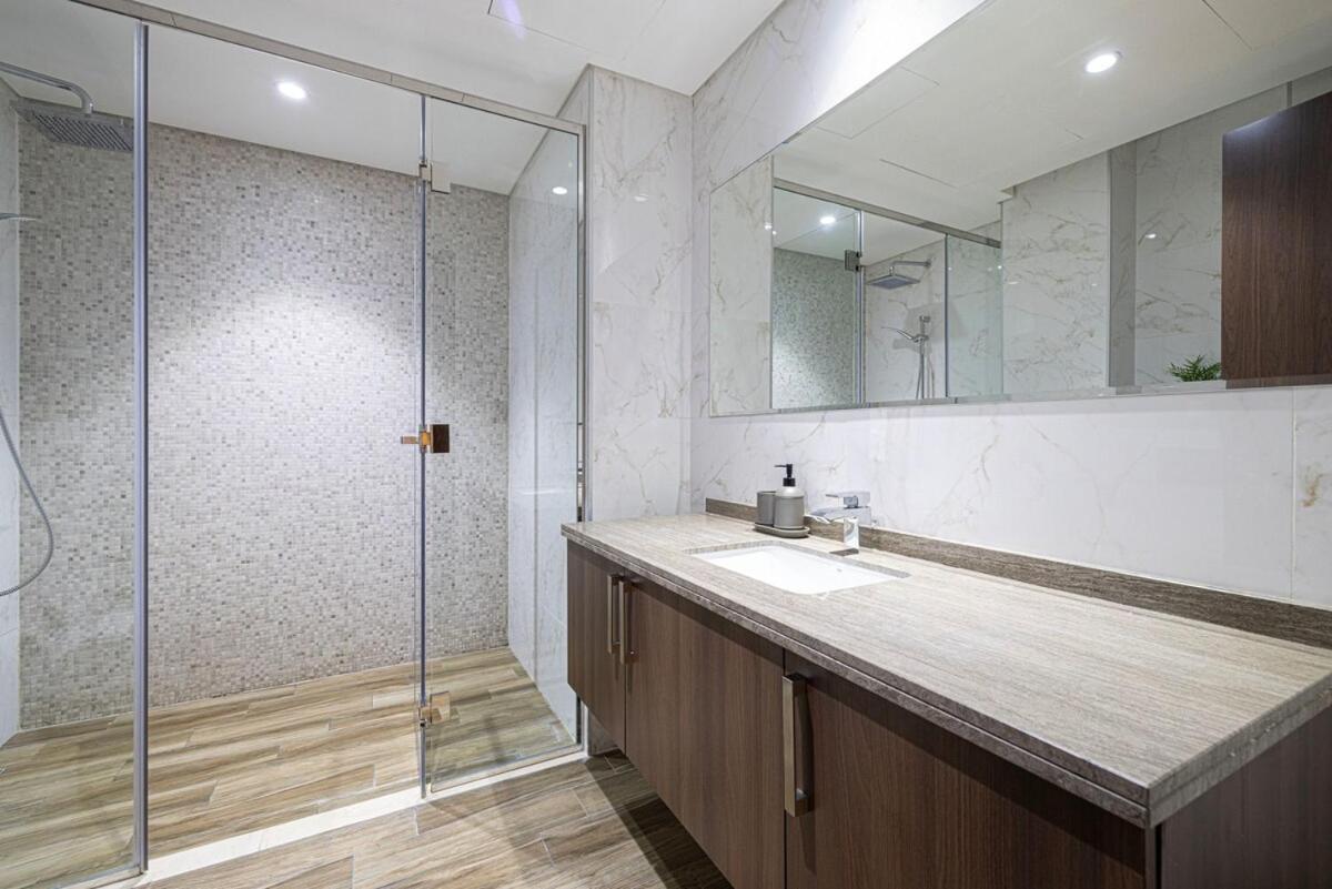 Cosy 10min To Burj Khalifa And Mall- 2 Beds Apartment