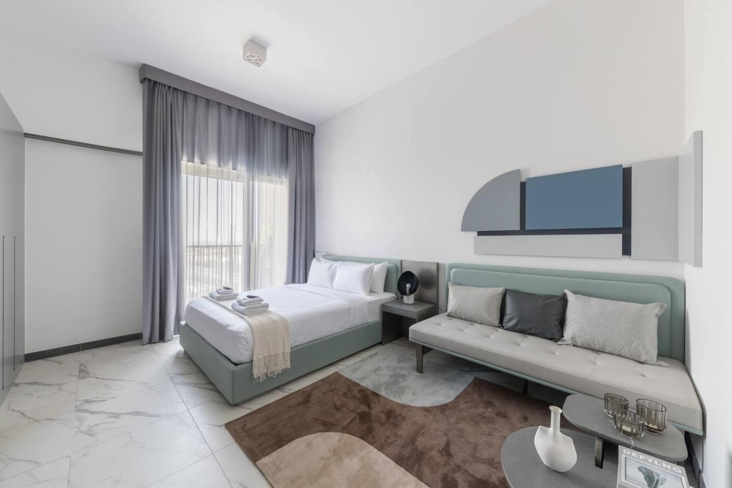 Apartment Brand New 15 Mins Drive From Business Bay *