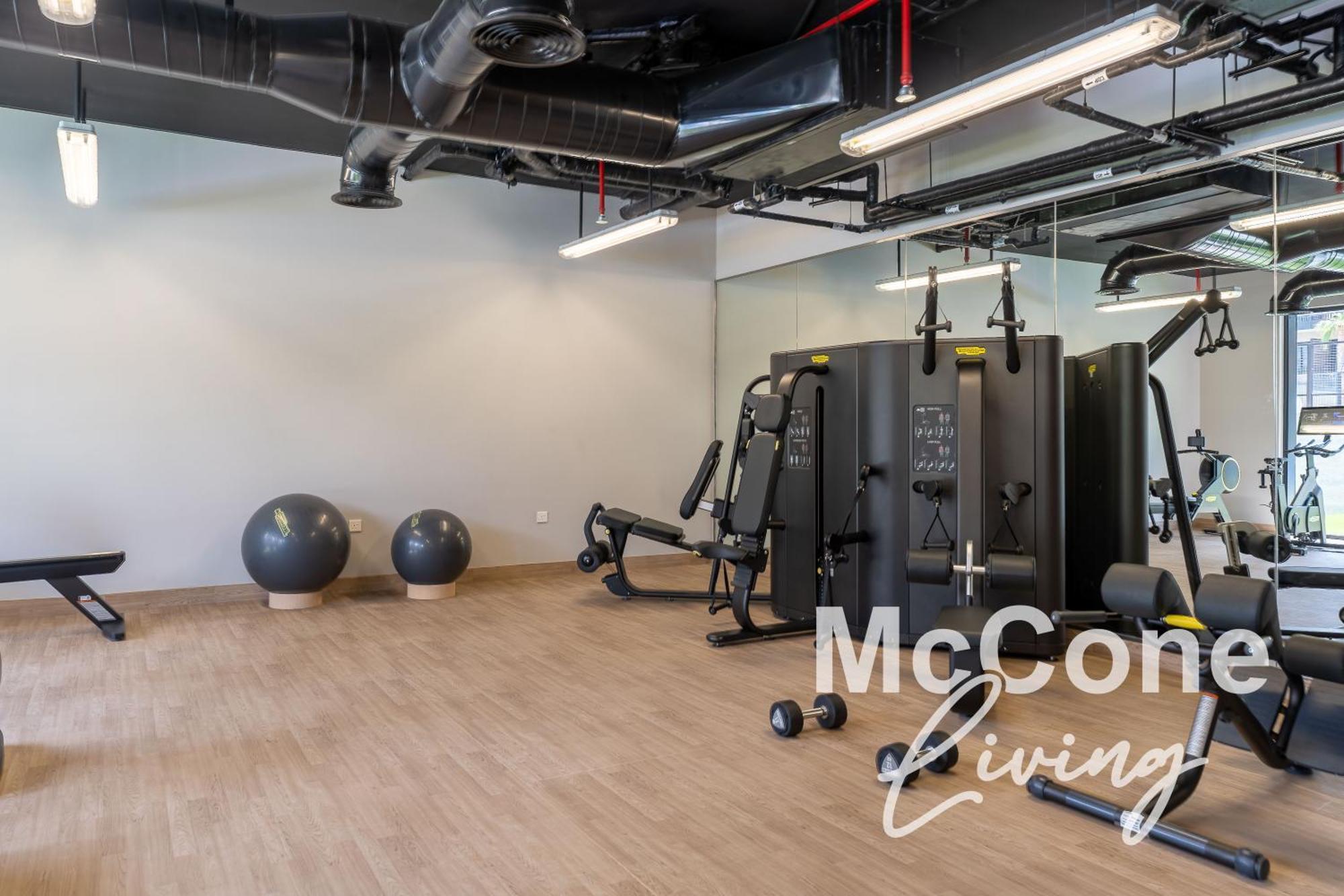 Apartment Urban With Pool & Tennis Court Dubai