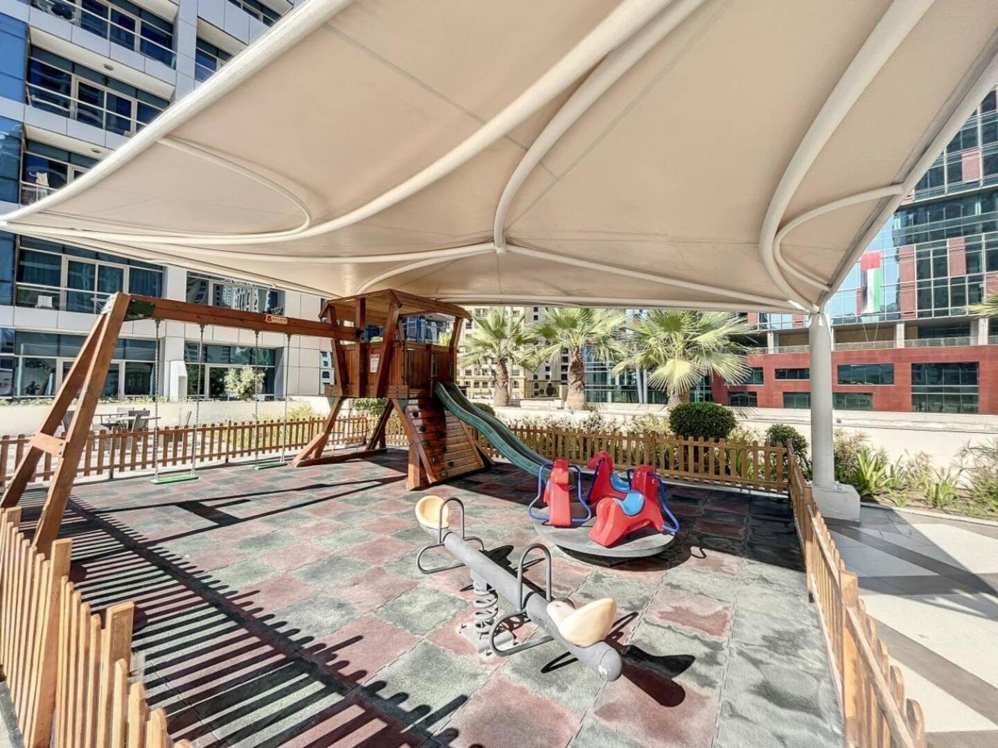 Apartment Stunning 1 Bedroom In Jbr With Balcony - Marina Mall View *