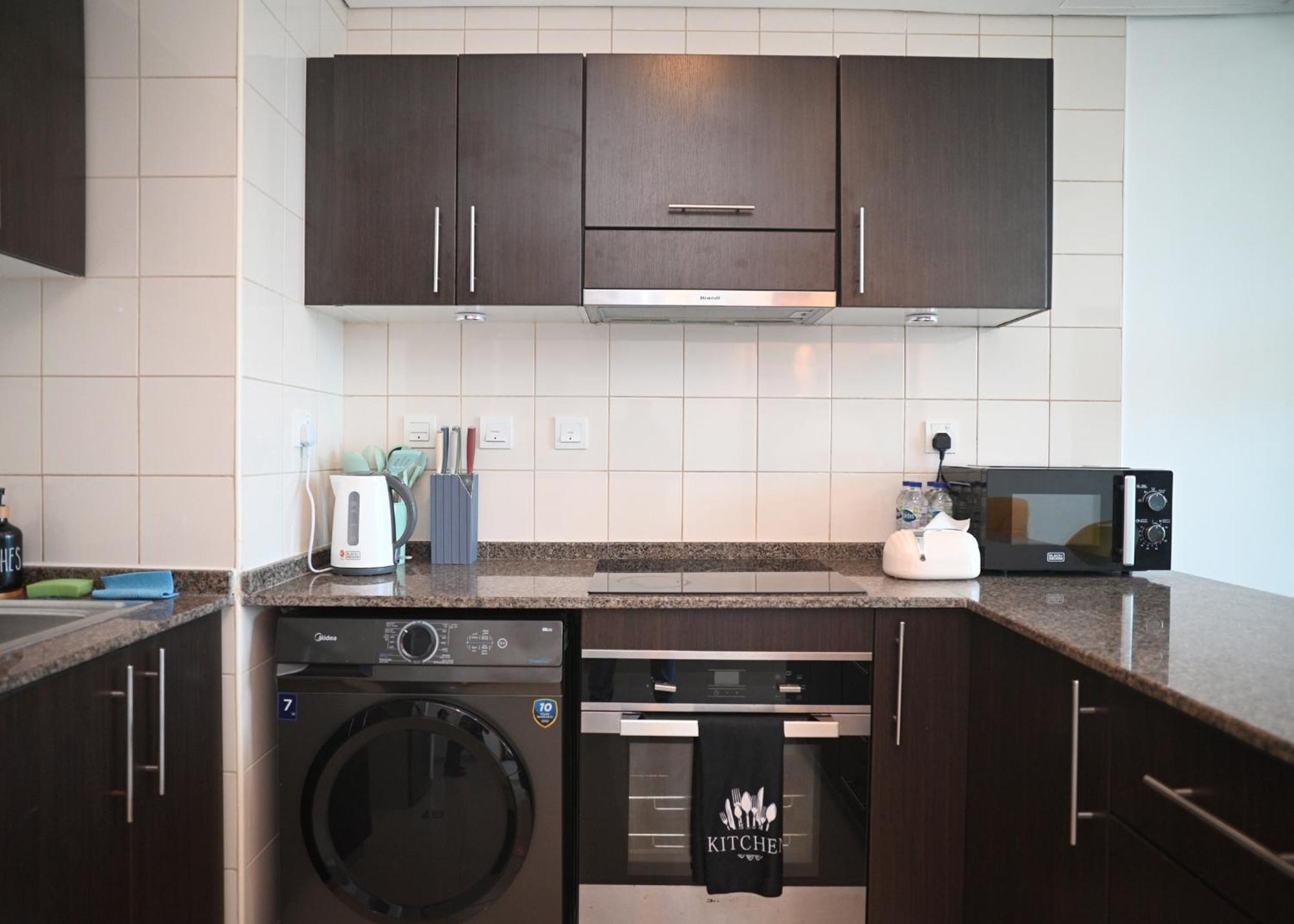 Apartment Stunning 1 Bedroom In Jbr With Balcony - Marina Mall View