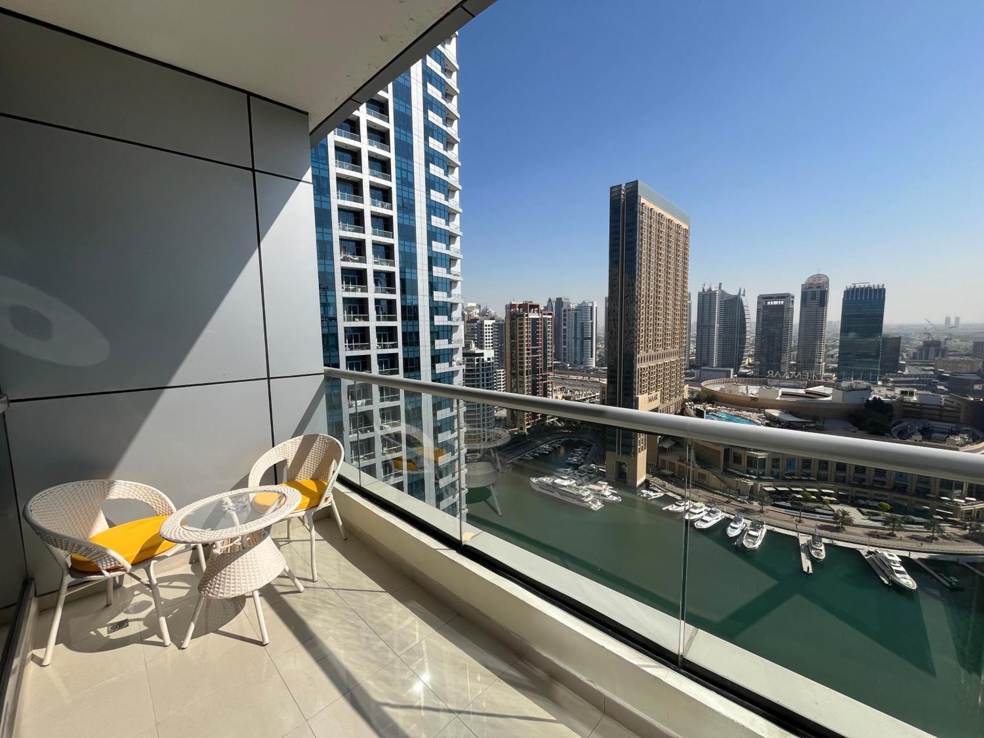 Stunning 1 Bedroom In Jbr With Balcony - Marina Mall View Dubai