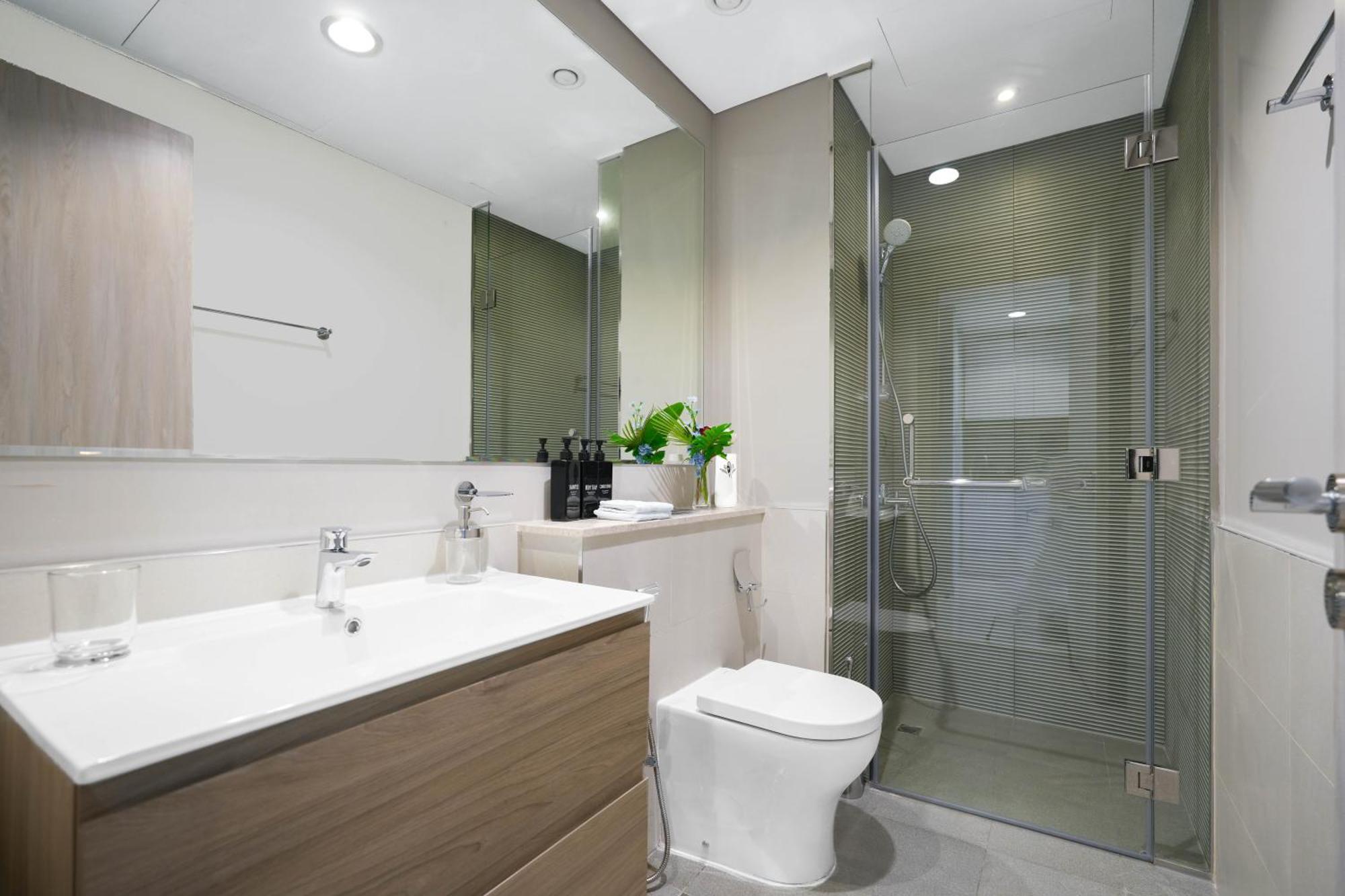 Keyrock Living - 1br Retreat With View & Pool Apartment