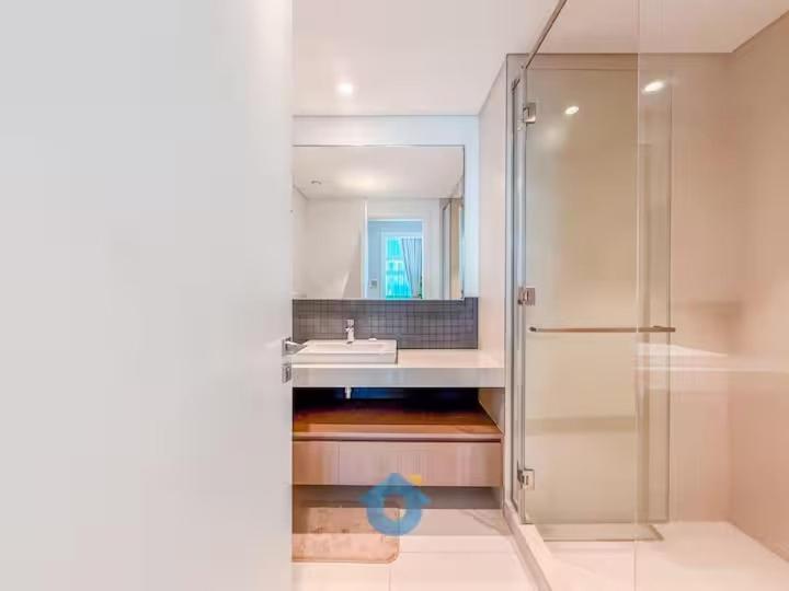 Apartment Like - 3904 Impressive 2-bhk With Partial Sea View And Community View *