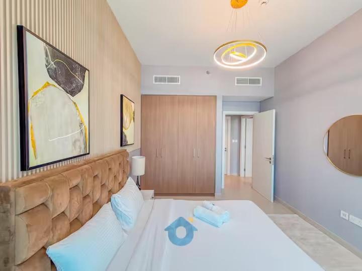 Like - 3904 Impressive 2-bhk With Partial Sea View And Community View Apartment Dubai