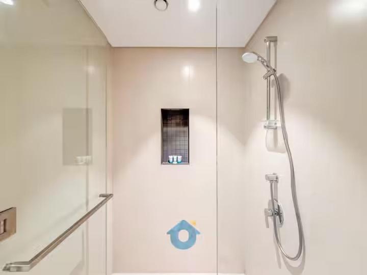 Like - 3904 Impressive 2-bhk With Partial Sea View And Community View Dubai